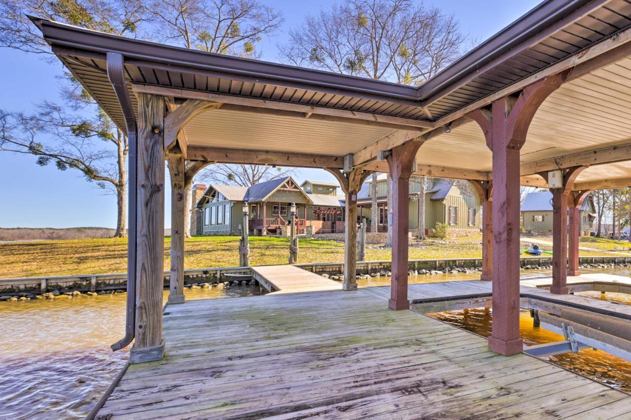 Lay Lake Access And Views Expansive Shelby Home! Exterior photo